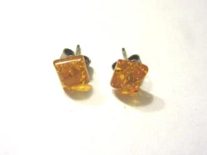 Wunderschöne Silberohrstecker Bernstein (925er) OM3237 - Picture 1 of 2