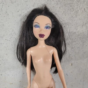 My Scene Barbie bambola NOLEE capelli neri, occhi viola - Foto 1 di 9