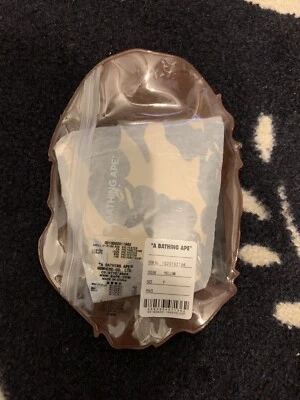 A Bathing Ape Bape 1st Camo Face Mask Green  OSFM Yellow New Authentic - Image 1 of 2