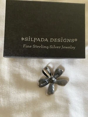 Colgante Flor Margarita Texturizada Plata de Ley 925 Oxidada Silpada S1101 Foto 1 de 3