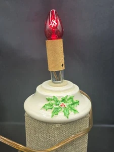Vintage Keramik Weihnachtsbaum beleuchteter Sockel nur kleine Miniatur 3,5" Stechpalme Beeren - Bild 1 von 5