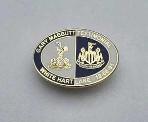 RARE TOTTENHAM HOTSPUR V NEWCASTLE GARY MANBUTT TESTIMONIAL 95 PIN BADGE - Picture 1 of 2