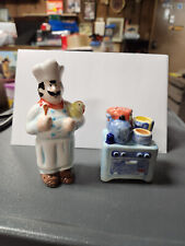 Vintage Charming OCI – Omnibus Chef & Stove Salt & Pepper Shakers MINT CONDITION