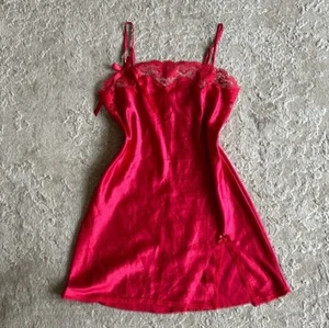 Y2k Victoria’s secret angels satin red lace trim slip chemise dress  - Picture 1 of 5