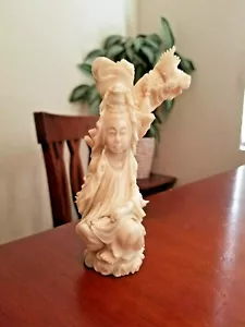 CHINESE WHITE CORAL CARVING GUANYIN KWANYIN FIGURINE LOTUS BAMBOO BIRD 6" RARE - Picture 1 of 9