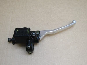 Piaggio Vespa Elettrica 2019 794 miles front brake master cylinder (10068) - Picture 1 of 22