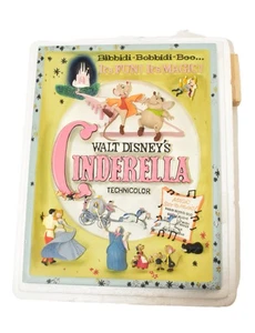 PÓSTER DE PELÍCULA ORIGINAL 3D ESCULPIDO DE CENICIENTA DE WALT DISNEY COLECCIONABLES - Imagen 1 de 12
