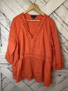 Top camicia stile tunica LANE BRYANT garza corallo con dettaglio pizzo all'uncinetto taglia 24 - Foto 1 di 8