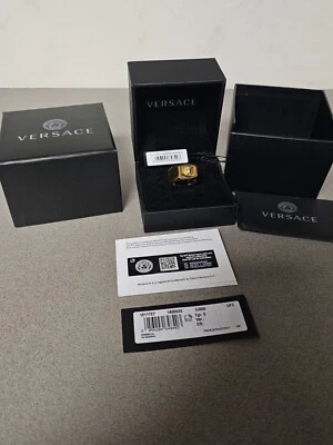 范思哲 Medusa 坚果和螺栓戒指 - 美国 5 码含标签。  — 第 1/4 张图片