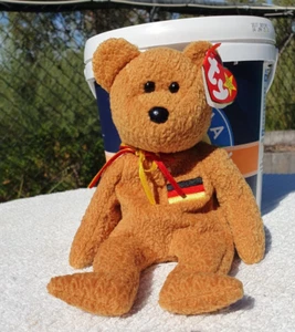Ty Beanie Baby Germania Bear Errors with tag. Retired, born 1990, back tag 1999 - Picture 1 of 4