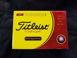 Titleist NXT Golf Balls 12-Pack - Picture 1 of 3