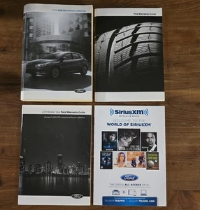 2015 Ford Focus Owners Manual Reference Guide Books Set USED With Case - Picture 1 of 3