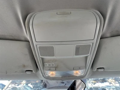 Consola frontal Alemania construida VIN con 1er dígito limitada compatible con 09-18 TIGUAN 1350051 Foto 1 de 4