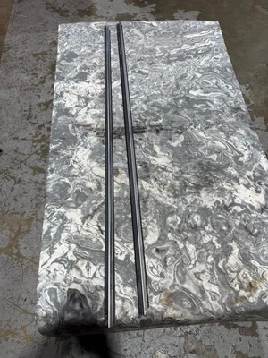 2007-2013 BMW  335i E93 FRONT left Right  door exterior chrome trim - Image 1 of 4