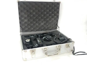 Minolta Maxxum 700Si, 35MM SLR Film Camera Lenses Flashes & Extras Hard Case - Picture 1 of 12
