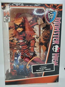 NEW 2013 MONSTER HIGH Toralei Cat Tastrophe Power Ghouls - Picture 1 of 14