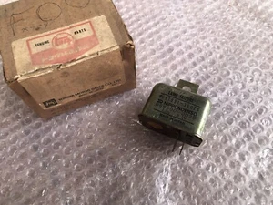 TOYOTA RN20 RN21 RN25 RELAY TURN SIGNAL LAMP FAILURE 12 V 8 W ND 81991-30020 NOS - Picture 1 of 9