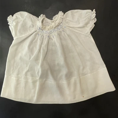 Vestido/vestido de bebé vintage Baby Love muselina con botones en la espalda azul cuello con ojales Foto 1 de 4