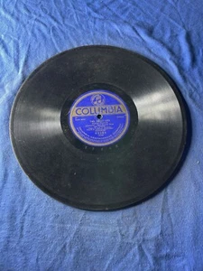 COLUMBIA Record 78 rpm A3393 TWO SWEET LIPS / MARIE - Picture 1 of 2
