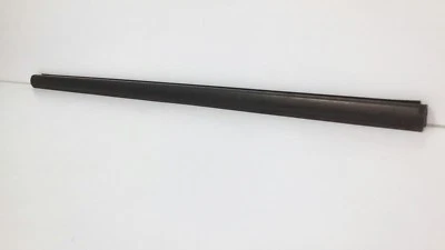 2004 Mazda Tribute OEM левая задняя дверь внешний ремень молдинг EC01-50-670G-83 - Изображение 1 из 4