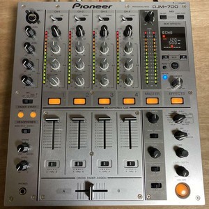 djm 700