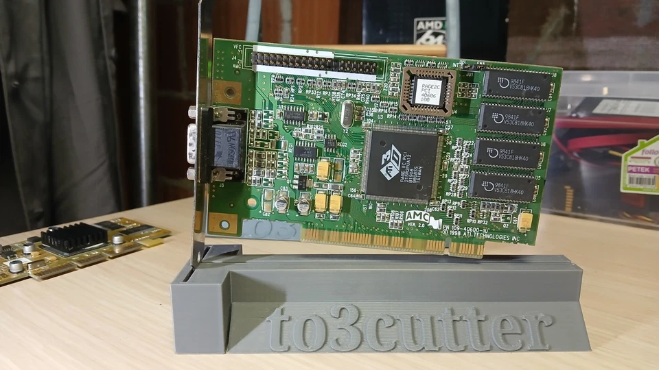 VGA ATI 3D Rage IIC / 2C PCI Graphics Card (109-40600-10), Tested & Works GREAT - Image 1 of 4