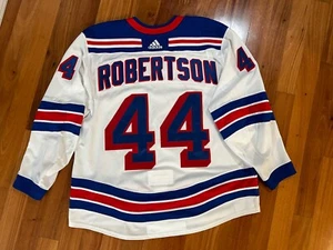 Matthew Robertson New York Rangers Adidas Mic Away White Road Jersey 58 Used - Picture 1 of 3