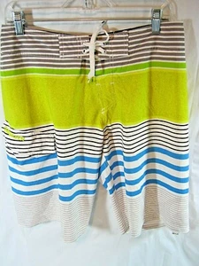 Quicksilver Mens Sz 30 Board Shorts Swim Beach Surf Wake Casual Trunks Skate - Picture 1 of 9