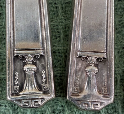 CENTURY Holmes & Edwards IS Silverplate New French Hollow DINNER KNIVES  (15) - Image 1 of 4