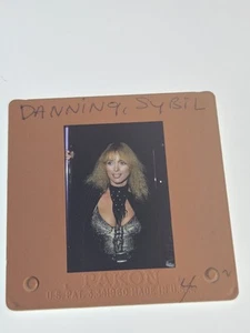 SYBIL DANNNG AUSTRALIAN ACTRESS/ MODEL VINTAGE PHOTO 35MM FILM SLIDE - Picture 1 of 6
