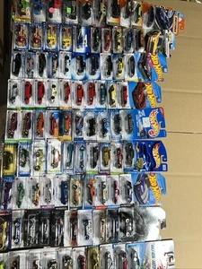 Hot Wheels Cars 1/64 Scale And Matchbox Lot 90 Cars Trucks N 31 - Picture 1 of 24