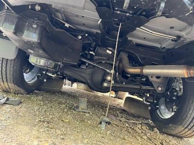 FORD EVEREST UB, 06/22- SPARE WHEEL WINCH Station Wagon - image 1 of 4