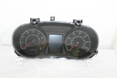 Приборный спидометр указатель 2014 2015 Mitsubishi Outlander 11 026 миль - Изображение 1 из 4