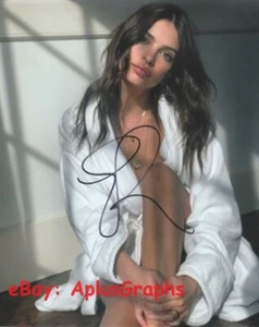EMILY RATAJKOWSKI... Atemberaubende Schönheit - SIGNIERT - Bild 1 von 1