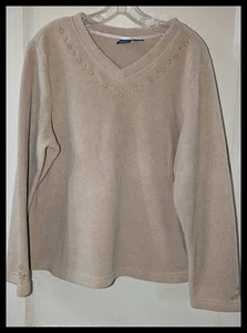 EUC Women's Tan Fleece V-neck Pullover Top w/Embroidered Flowers M/L - Picture 1 of 8