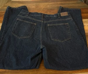Kirkland Signature Denim Blue Jeans Relaxed Straight Leg Mens 36 x 30 - Picture 1 of 2