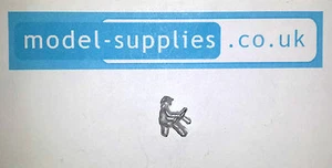 Matchbox 12a Land Rover Reproduction White Metal Driver - Picture 1 of 2