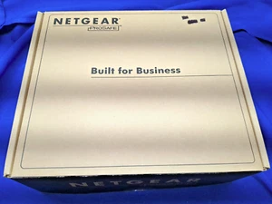 Netgear Prosafe fvs318n Includes Power Cord And Four Cords Powers Up Works Idk - Picture 1 of 3