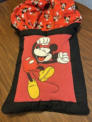 Nueva almohada casera de Mickey Mouse (¡almohada con edredón de 6 pies de largo en el interior!) Foto 1 de 2