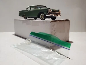 Modelhaus 1959 Ford Fairlane 500 Galaxie Club gebaut Resin 1:25 Modellauto Bausatz - Bild 1 von 18