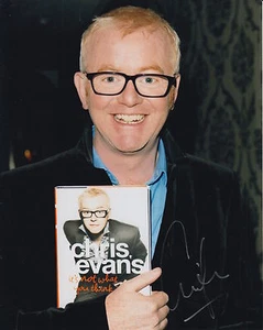 Chris Evans Hand Signed 10x8 Photo TFI Friday 2. - Bild 1 von 1