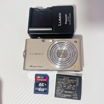 Appareil photo numérique Panasonic LUMIX DMC FX66 14MP Gold compact travel buddy - Photo 1/3