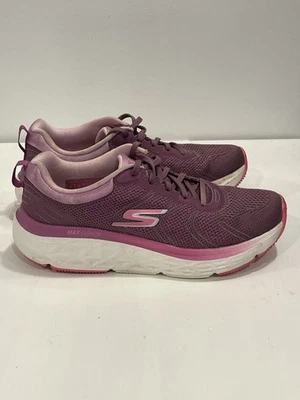 Skechers Go Run Max Cushioning Delta Women’s Size 8 Purple Pink Goga Mat Insoles - Image 1 of 4