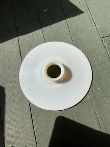 Antiguo reflector de lámpara colgante industrial con pantalla de vidrio esmerilado plano de 8" 2,25" - Imagen 1 de 4
