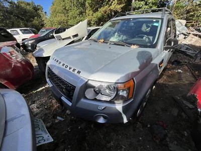 Fender LAND ROVER LR2 destro 08 09 10 11 12 13 14 15 - Imagem 1 de 4