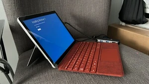Microsoft Surface Go 2 10.5" Intel Pentium 4425Y (WiFi) 8GB 128GB windows 11 - Picture 1 of 14