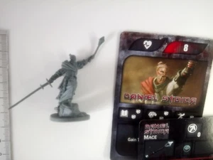 DANIEL STOICA MINIATURE+CARD KICKSTATER EX/VAMPIRE HUNTERS /DARK GATE GAMES G589 - Imagen 1 de 1