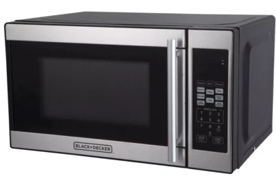 Horno microondas BLACK+DECKER 0,7 pies cúbicos 700 W - EM720CPN-P - Foto 1 de 2