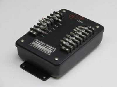 AMPLIFICADOR CORTINA LLAMA HONEYWELL EG1033AA01 T255807 Foto 1 de 3