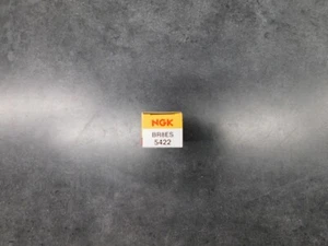 NGK BR8ES Spark Plug 2330 - Picture 1 of 3